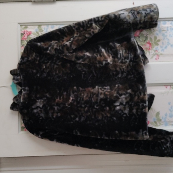 Cato Faux Fur Jacket - Picture 7 of 9